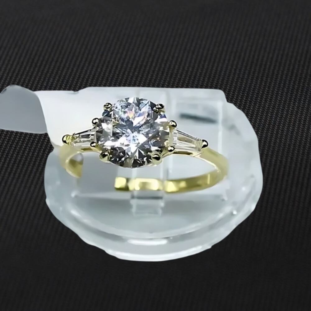 2 Ct Moissanite Engagement Ring Three-Stone Cut Zirconia Accents 18k Gold 6 NWT